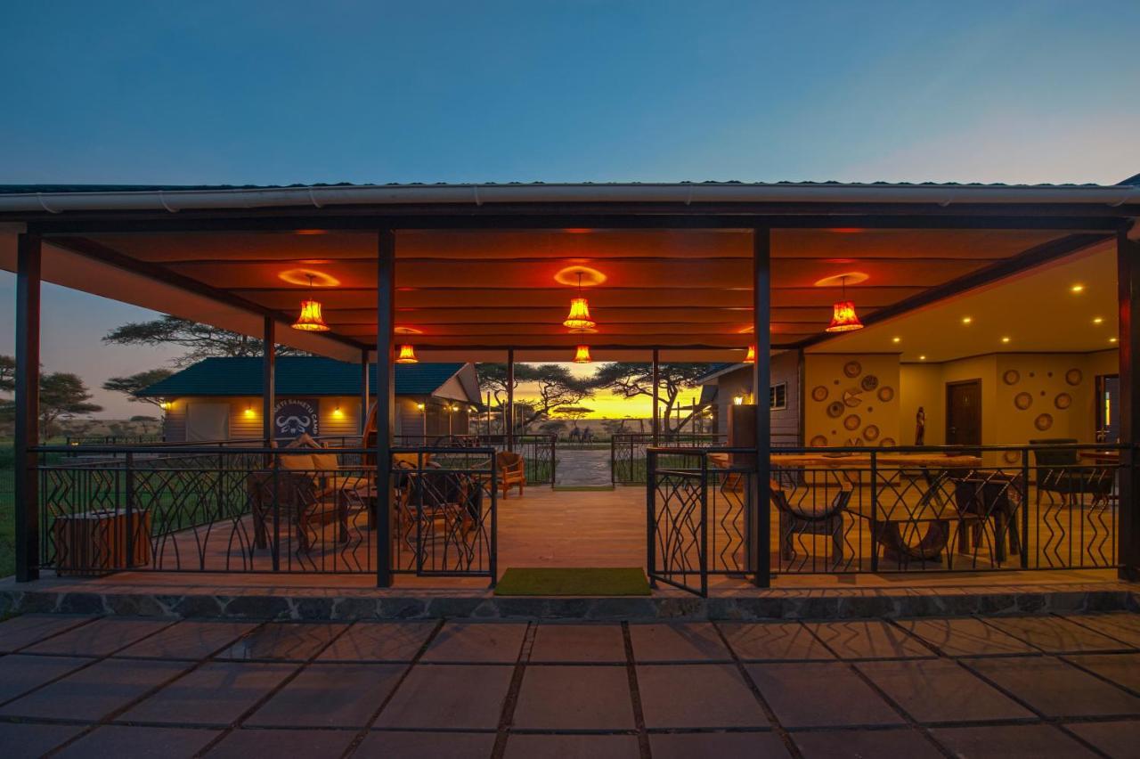 Serengeti Sametu Camp Екстериор снимка
